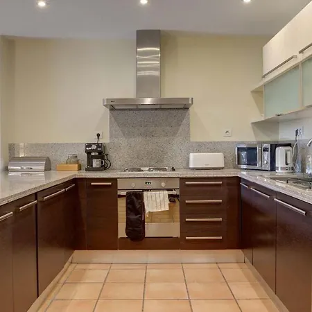 Luxury Apartment Benahavis